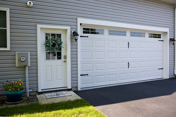 24/7 Emergency Garage Door Panel Replacement experts in Hyrum, UT
